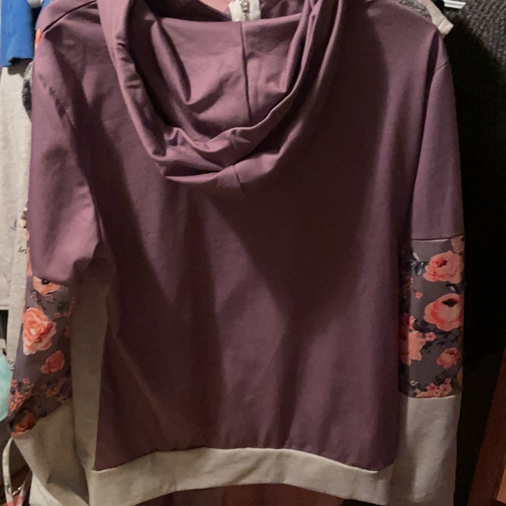 Purple zip up - Picture 5 of 5